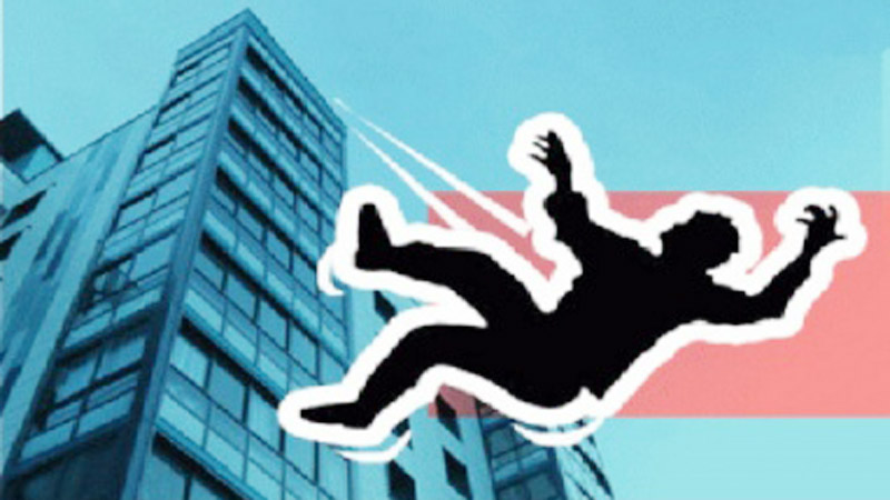 ঢাকা মেডিকেলের ভবন থেকে লাফিয়ে রোগীর আত্মহত্যা