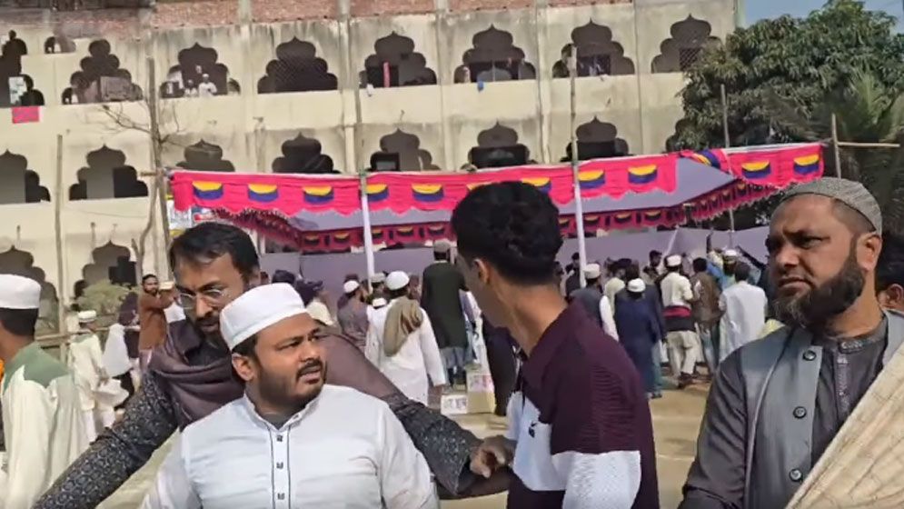 ঢাকা-১৮ আসনে এনসিপি প্রার্থীর ওপর হামলার অভিযোগ