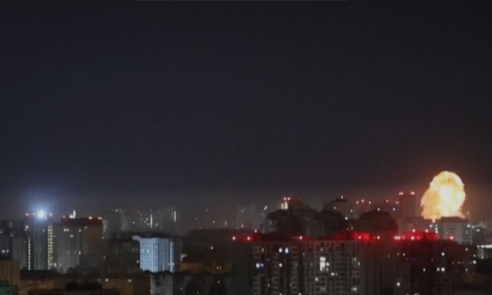 ইউক্রেনে ‘শত শত’ ক্ষেপণাস্ত্র ও ড্রোন হামলা রাশিয়ার