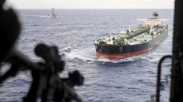 ভারত মহাসাগরে ভেনেজুয়েলা সংশ্লিষ্ট জাহাজ জব্দ করল যুক্তরাষ্ট্র