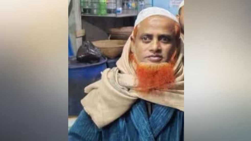 রুমিন ফারহানার আসনে ভোটকেন্দ্রে পোলিং অফিসারের মৃত্যু