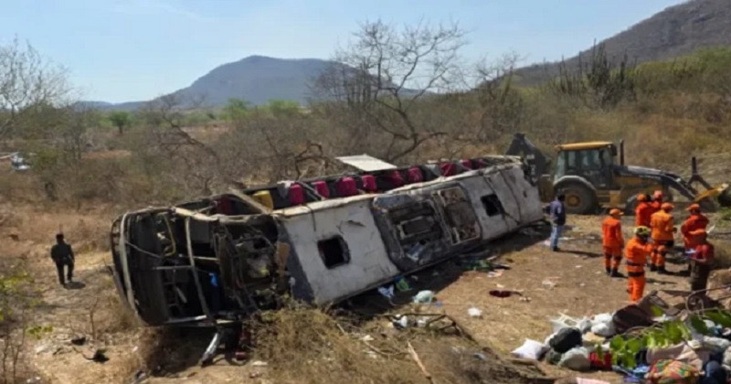 ব্রাজিলে ভয়াবহ বাস দুর্ঘটনায় নিহত ১৬