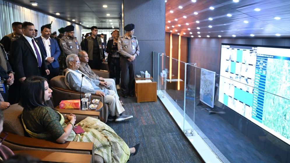 সারা দেশের ভোটদানের চিত্র পর্যবেক্ষণ প্রধান উপদেষ্টার