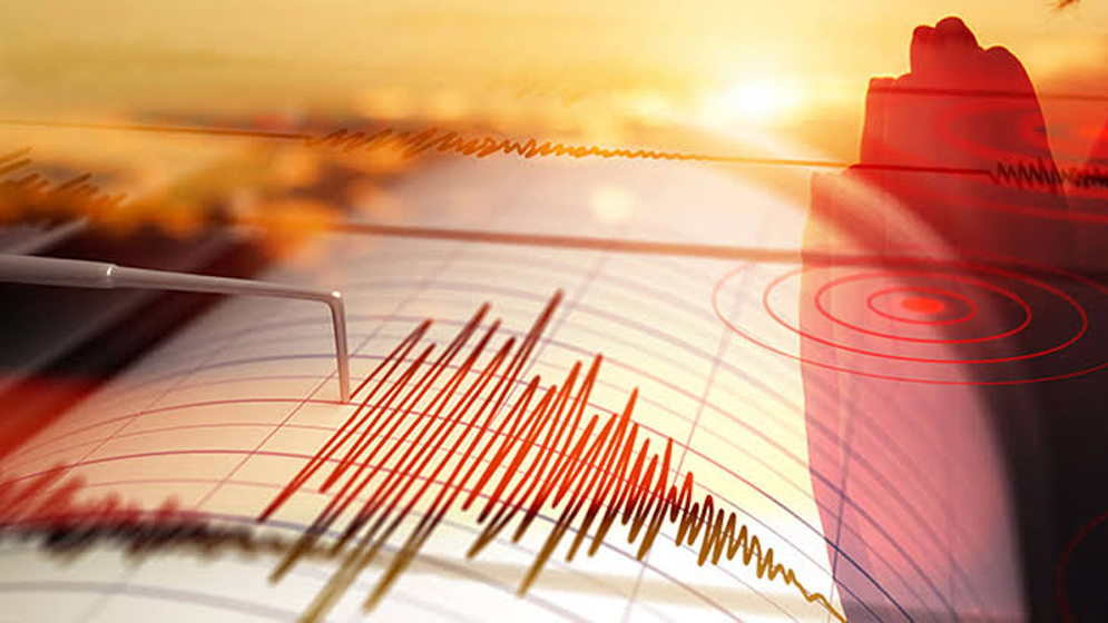 ভয়াবহ ভূমিকম্পে কাঁপল রাজধানী