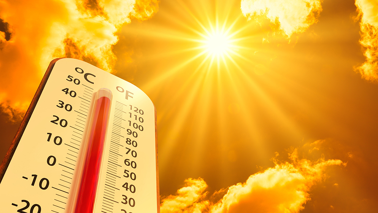 দেশজুড়ে বাড়ছে তাপমাত্রা