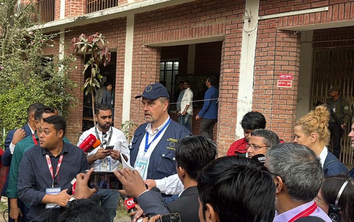 বাংলাদেশের গণতন্ত্রের জন্য বড় দিন আজ: ইইউ পর্যবেক্ষক দলের প্রধান