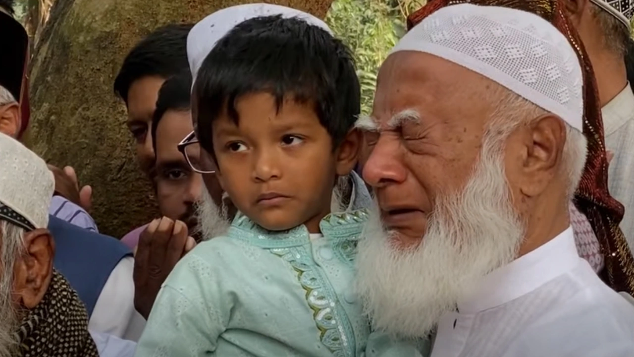 রেজাউলের শিশুকে কোলে নিয়ে কান্নায় ভেঙে পড়লেন জামায়াত আমির