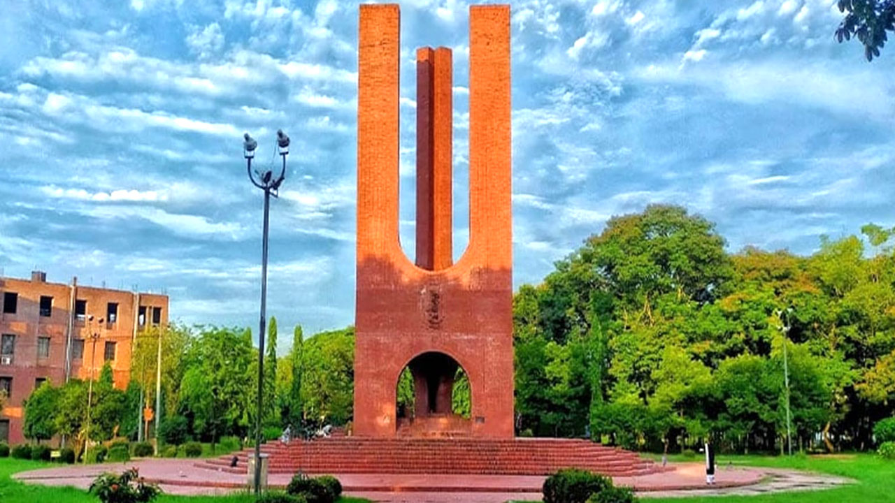 বিএনপির জয়ে জাবির জাতীয়তাবাদী শিক্ষক ফোরামের অভিনন্দন