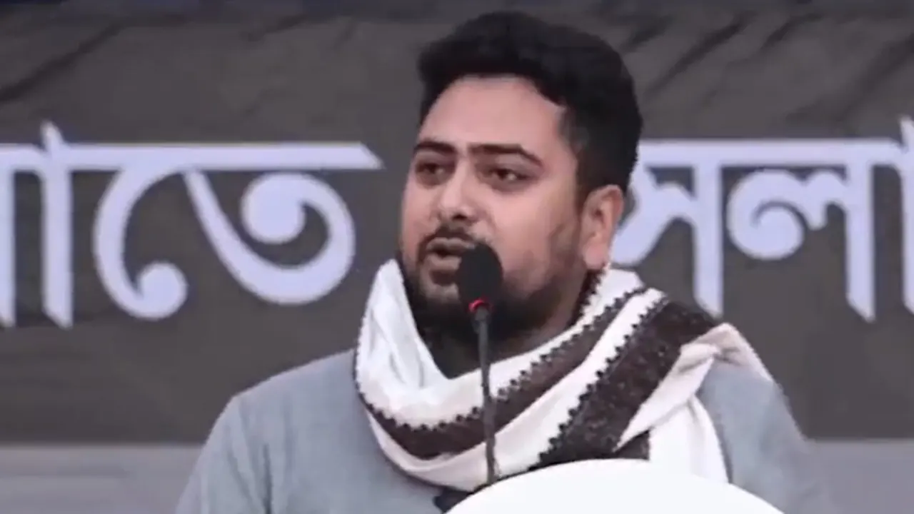 বিএনপি প্রার্থীকে হারিয়ে ২ হাজার ভোটের ব্যবধানে জিতলেন নাহিদ