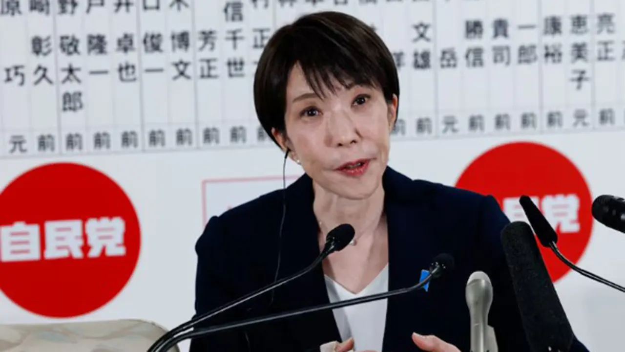 জাপানে নির্বাচনে তাকাইচির দলের ভূমিধস জয়