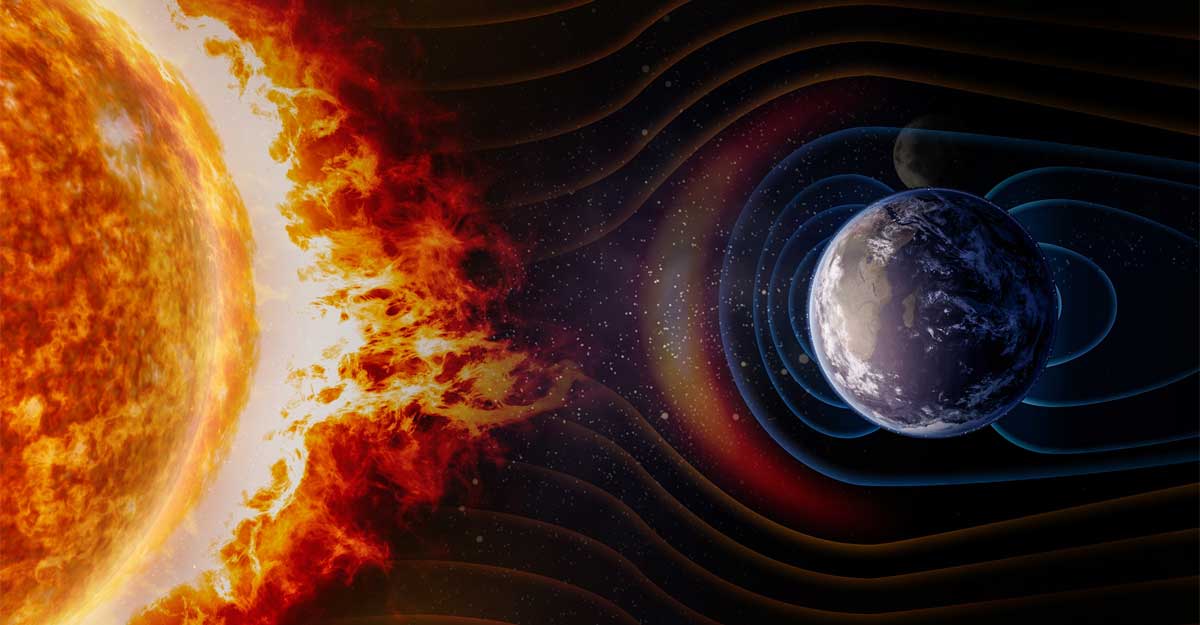 ধেয়ে আসছে শক্তিশালী সৌরঝড়: রেডিও ব্ল্যাকআউটের শঙ্কা!