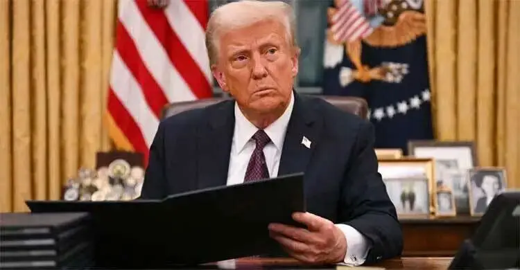 ইরানের সঙ্গে বাণিজ্য করা দেশগুলোর ওপর শুল্ক আরোপের হুঁশিয়ারি ট্রাম্পের