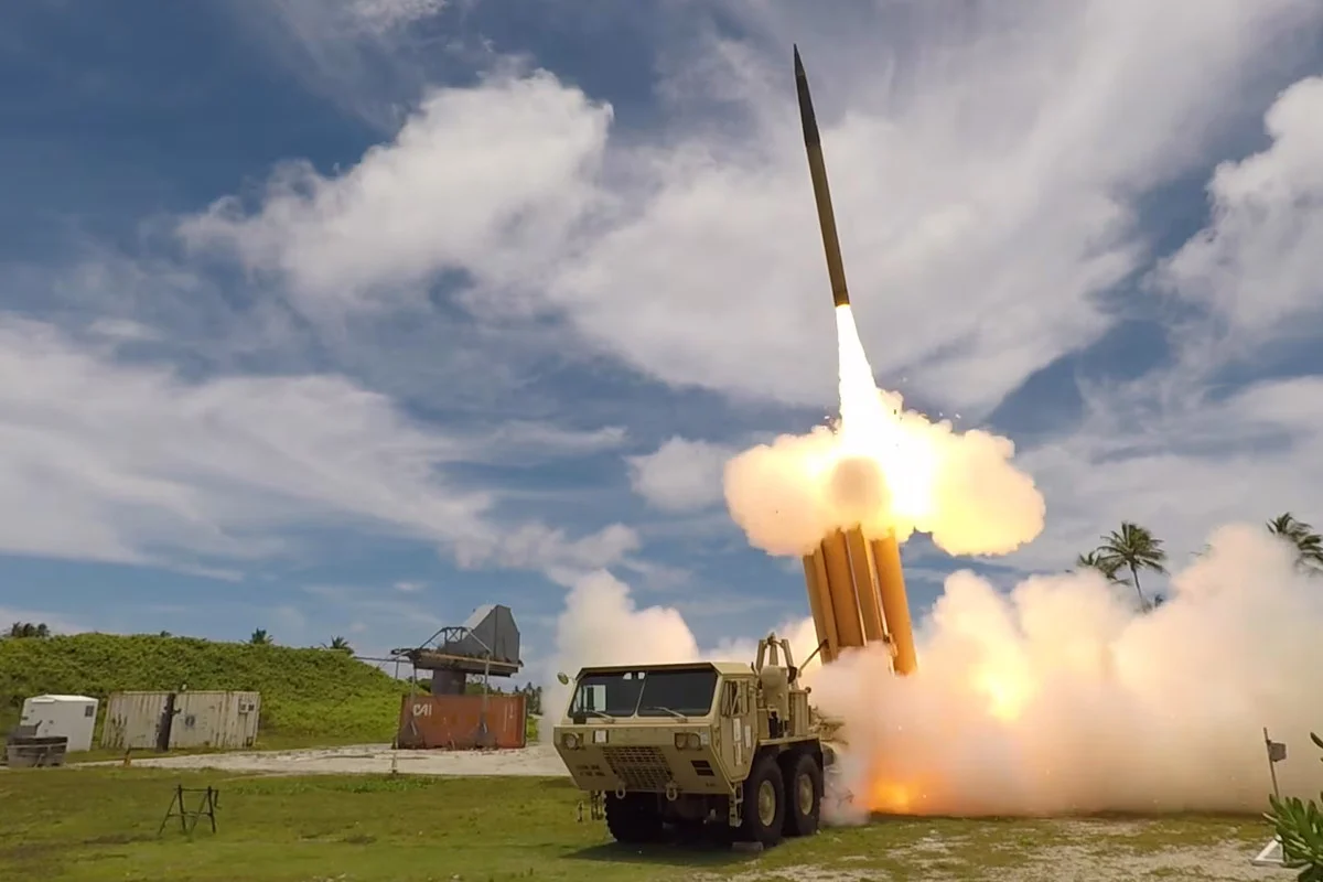 ইরানের হামলায় ভয়ংকর ক্ষেপণাস্ত্র সংকটে উপসাগরীয় দেশগুলো