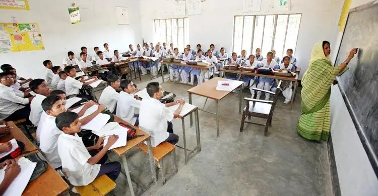 দীর্ঘ ছুটির পর রোববার খুলছে সব শিক্ষাপ্রতিষ্ঠান