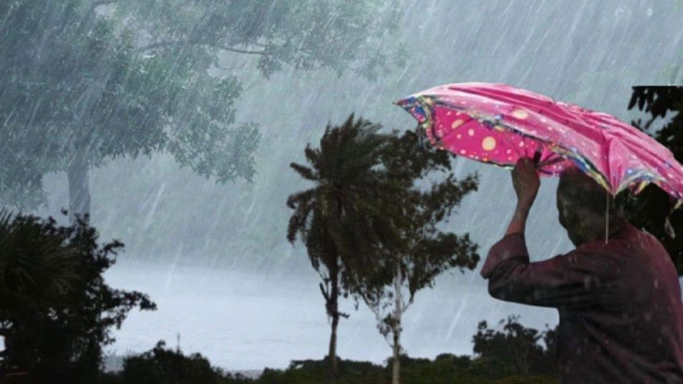 দুপুরের মধ্যে চার বিভাগে ঝড়বৃষ্টির আভাস, নদীবন্দরে ২ নম্বর সংকেত