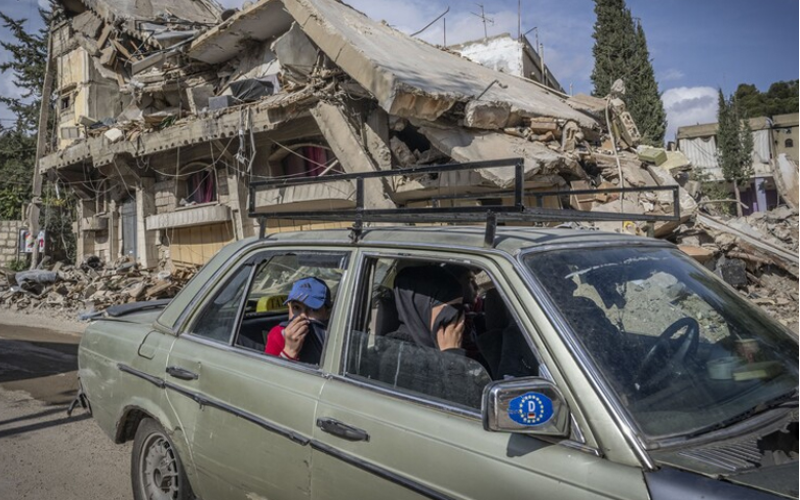 লেবাননে ইসরাইলি হামলায় নিহতের সংখ্যা বেড়ে ২৪৯৬