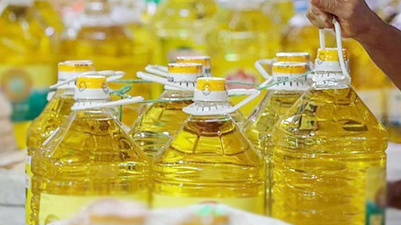 ভোজ্যতেলের দাম বাড়ছে কিনা, যা জানালেন বাণিজ্যমন্ত্রী